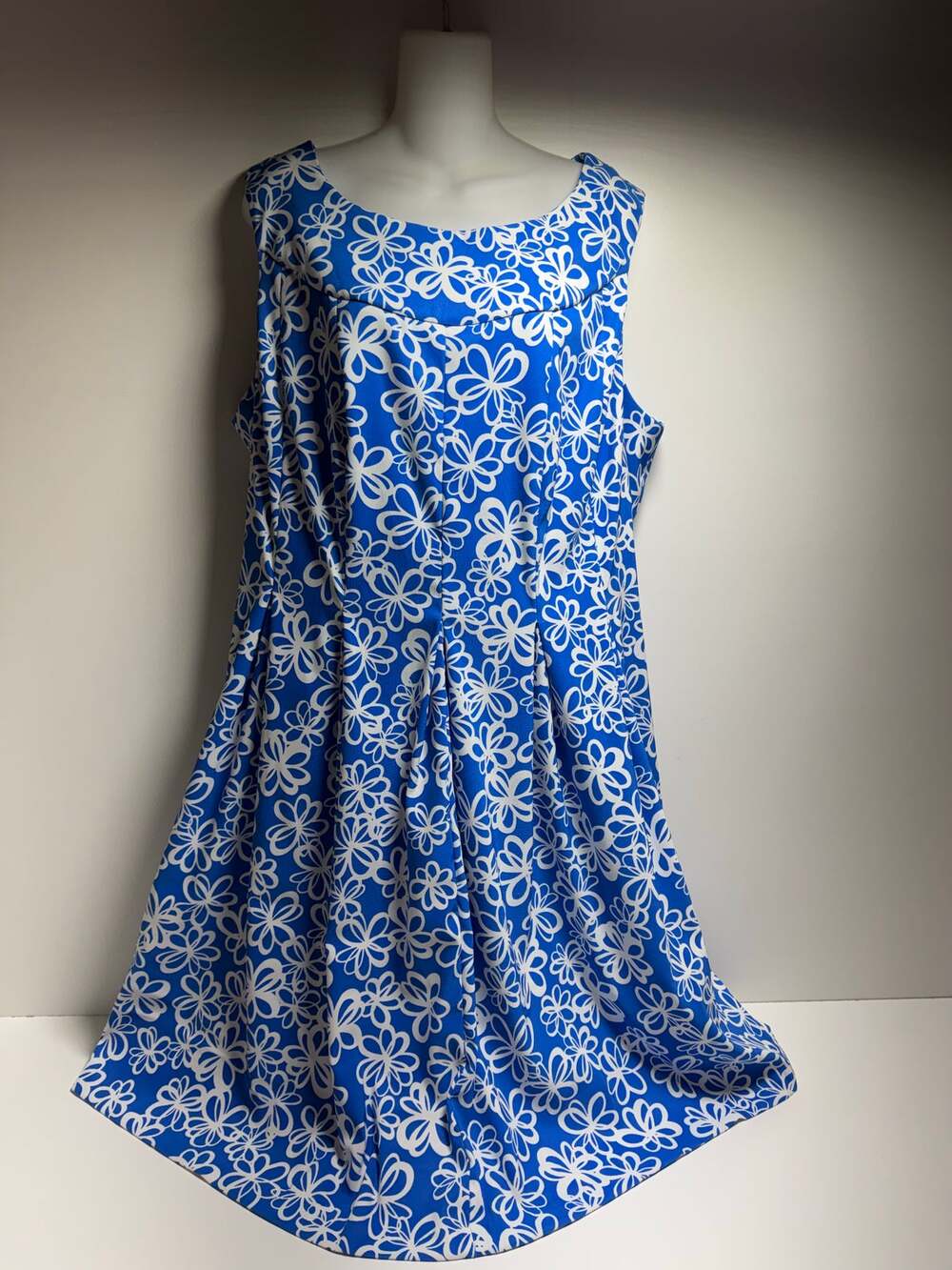AGB Women’s Plus Size 20 Dress Artsy Flowy MOD Fit n Flare Vibrant Blue White
